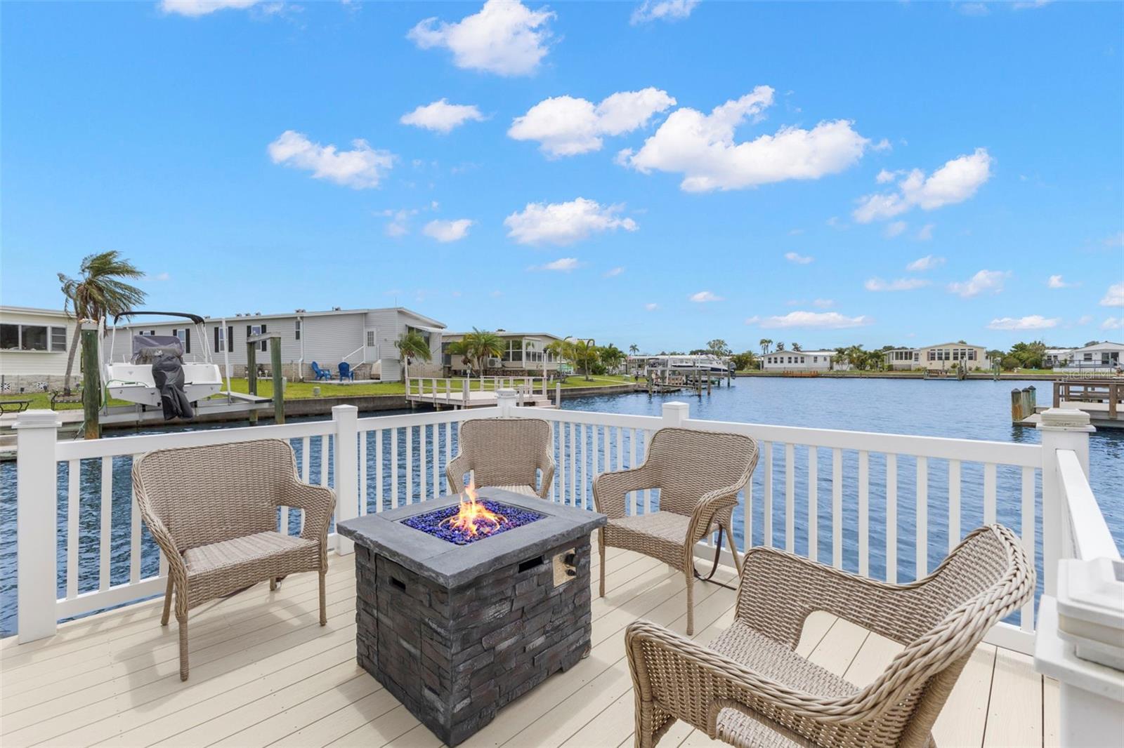124 Americana CT NE #214