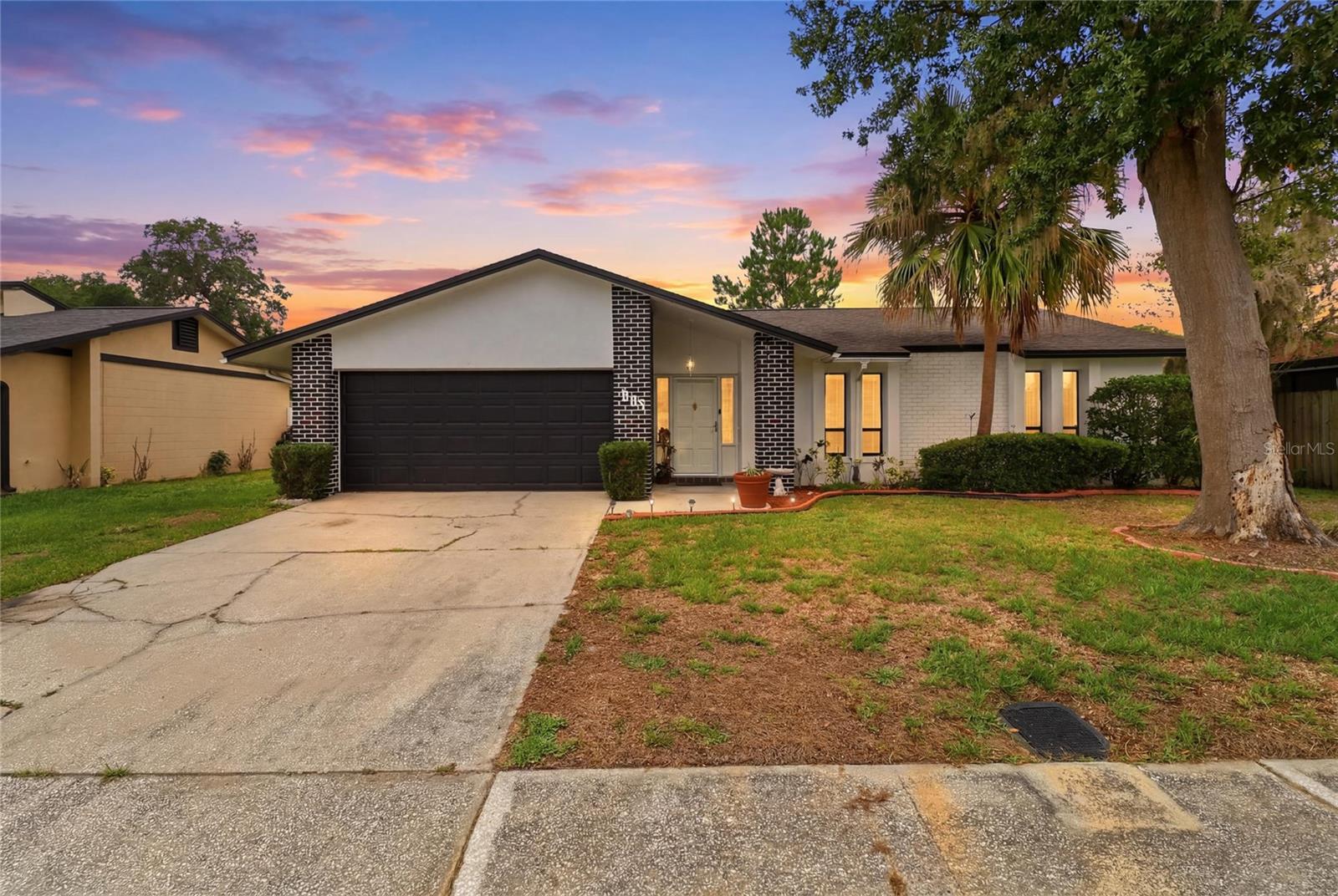 804 Centerwood CT