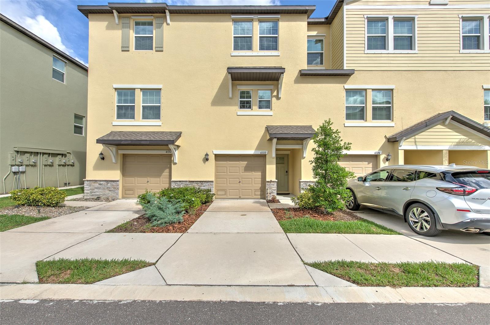 4722 Tuscan Loon Dr photo 1
