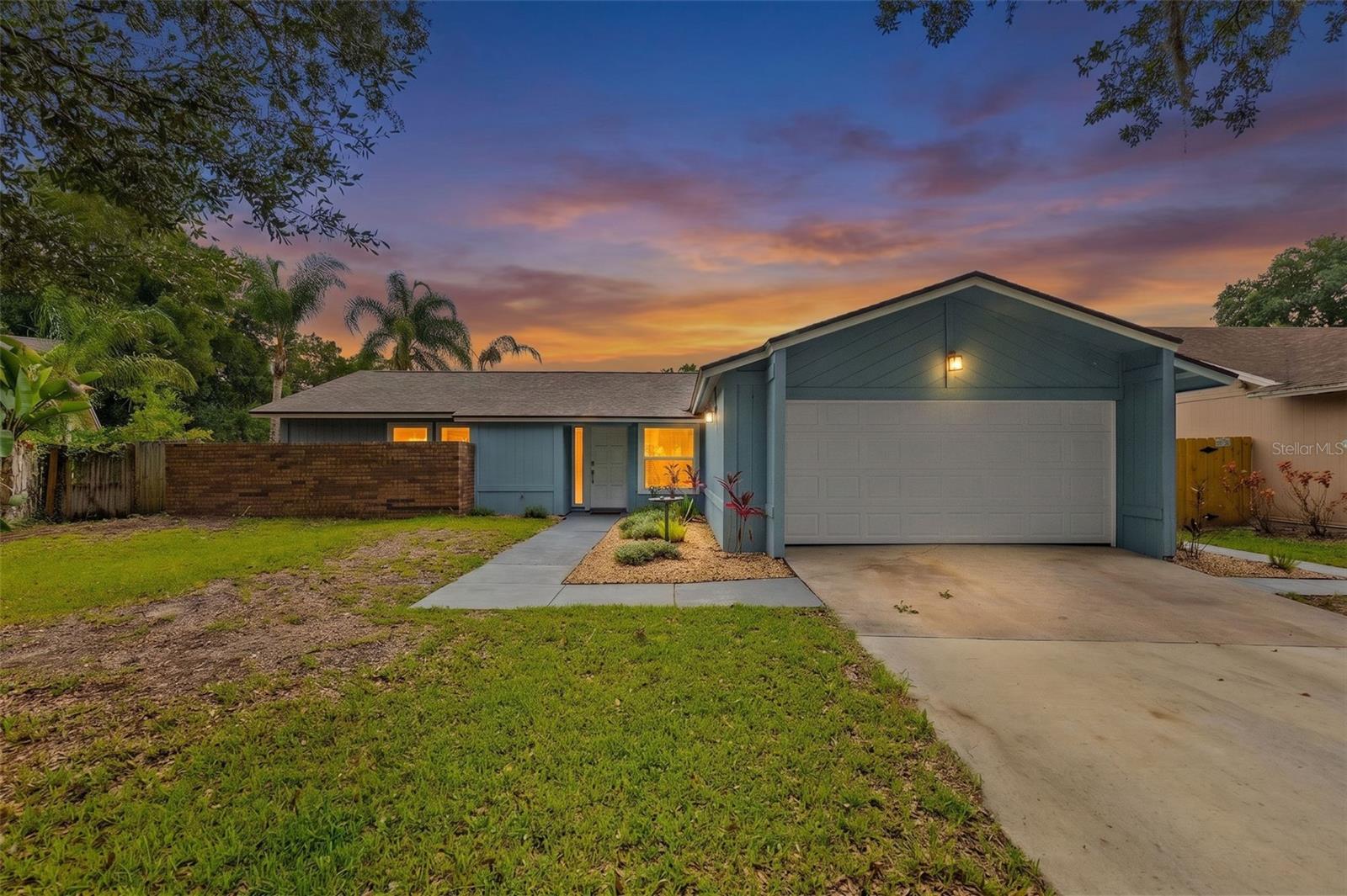 15917 Country Farm Pl photo 1