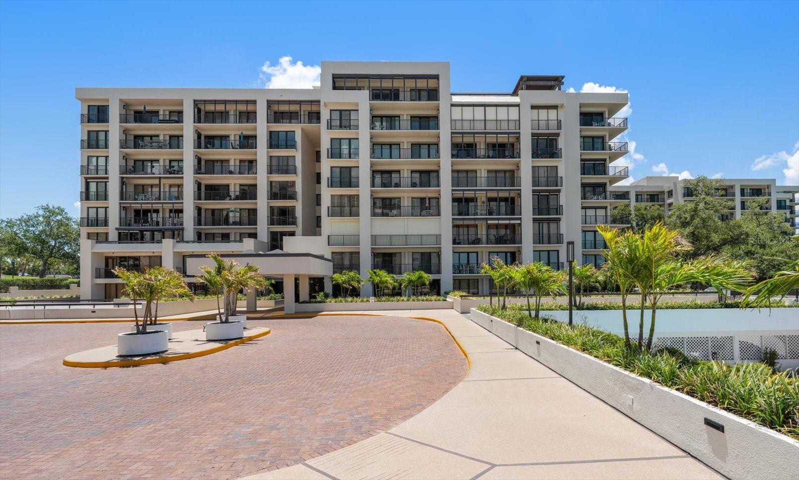 6 Belleview Blvd #105
