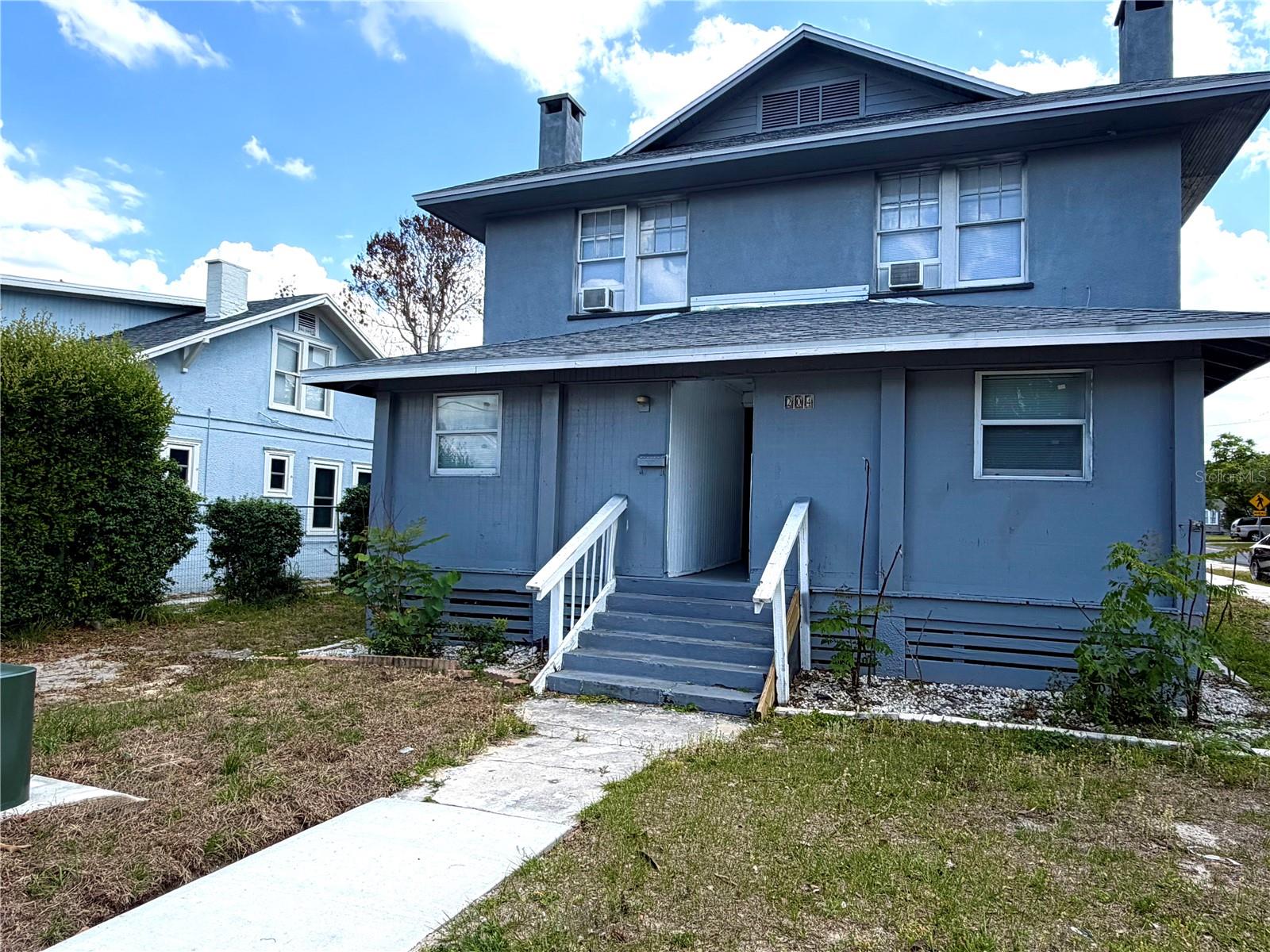 204 Avenue D NE