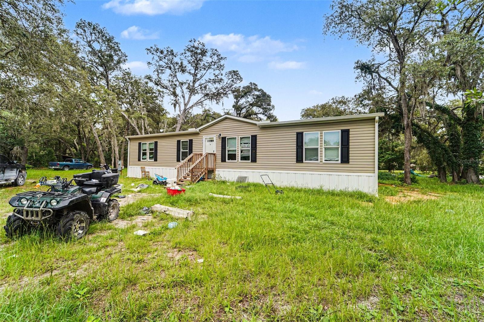 17538 Evelyn CT photo 1