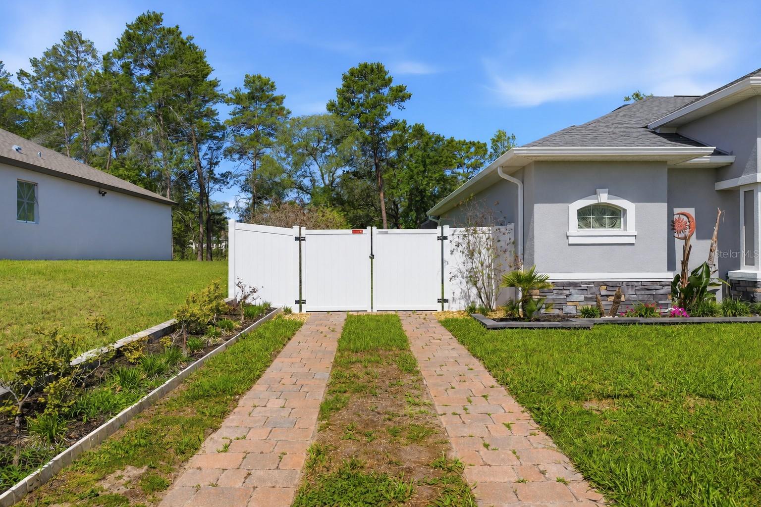 13079 Harris Hawk Rd