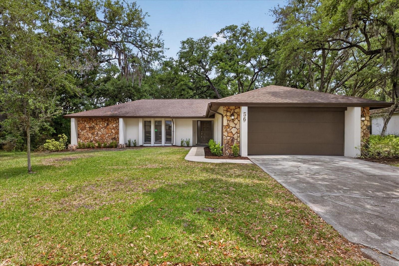 56 Bay Woods Dr photo 1