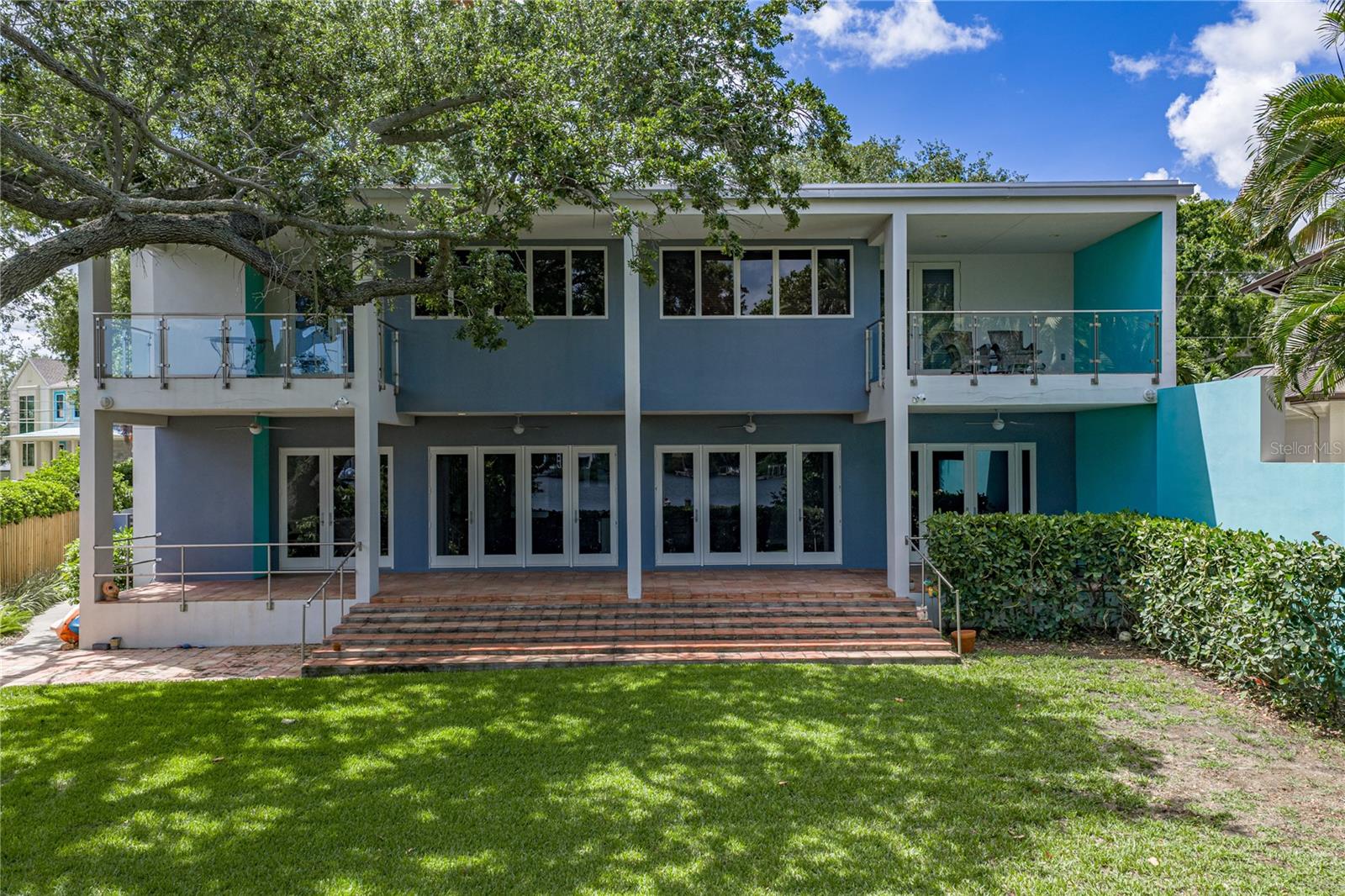 838 Monterey Blvd NE