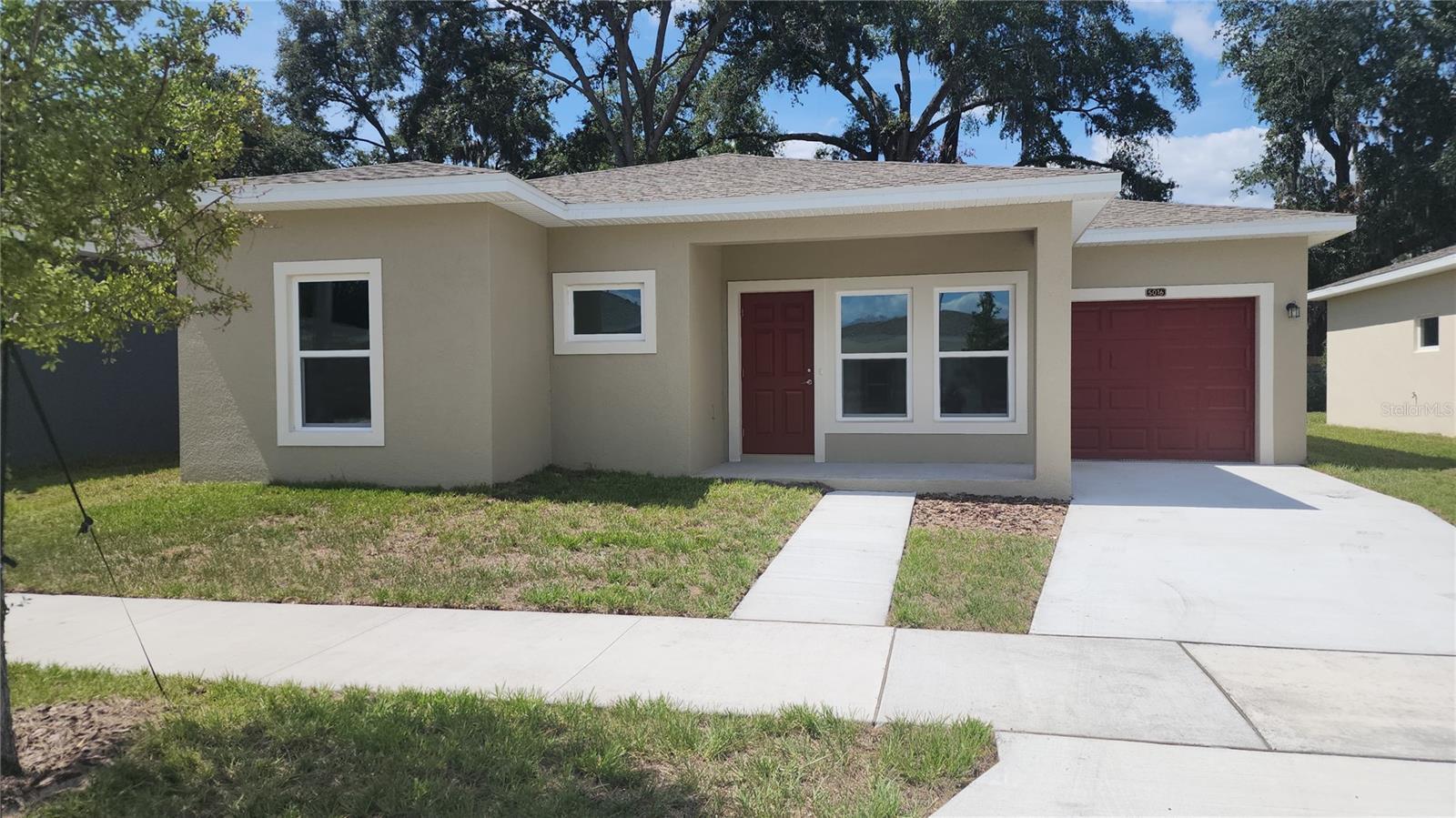 5016 Finders CT photo 1