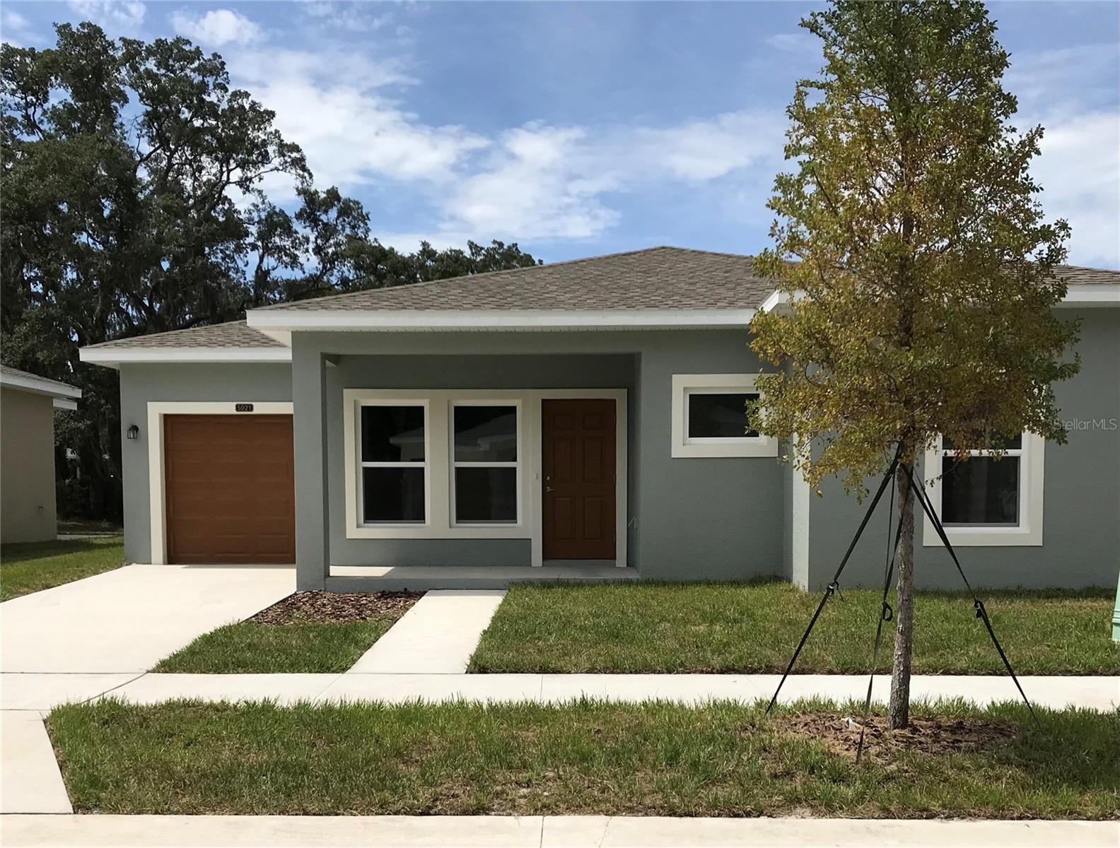 5021 Finders CT photo 1