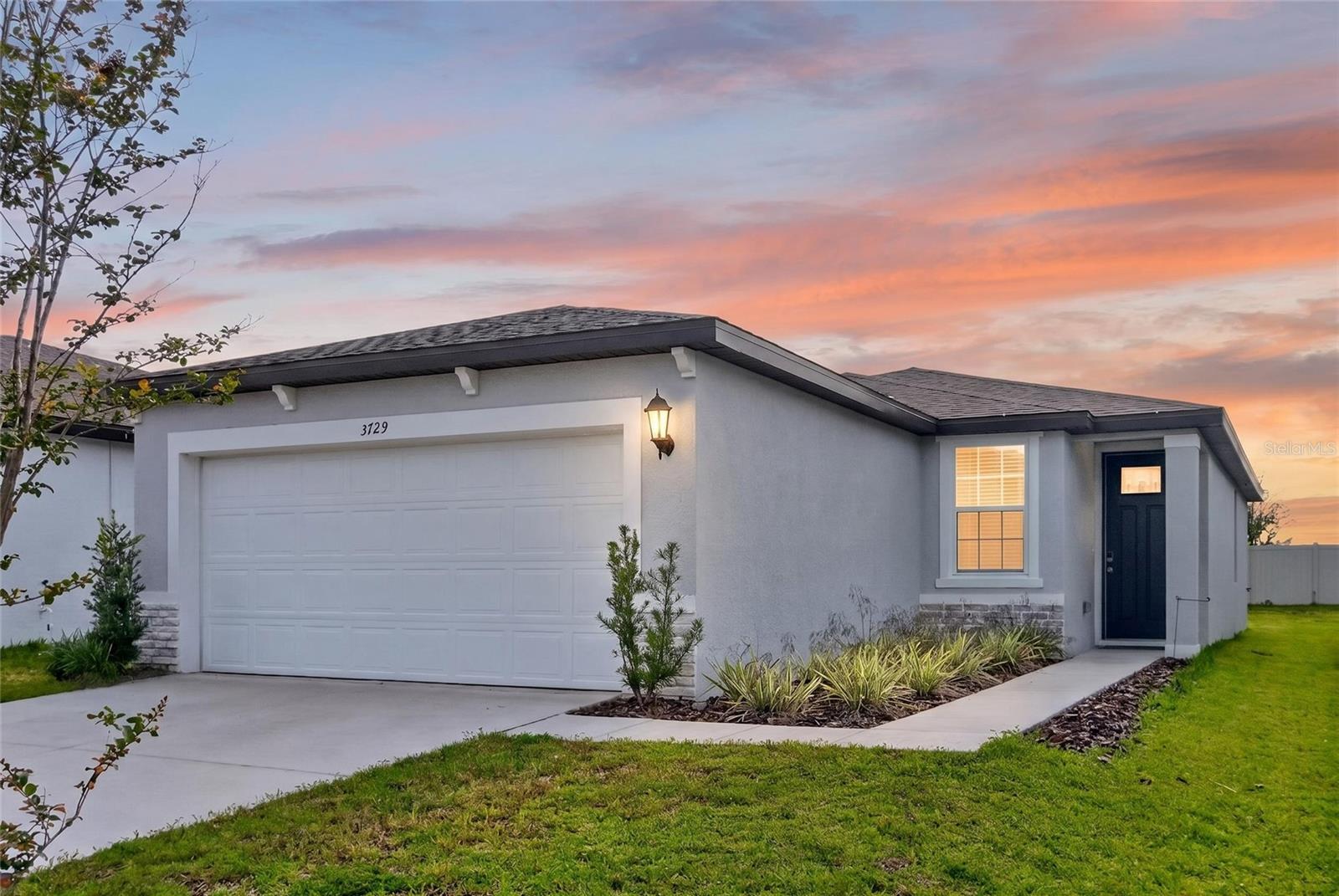 3729 Radiant Mountain Dr