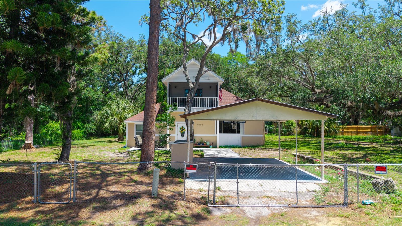 7803 Cadillac Ave