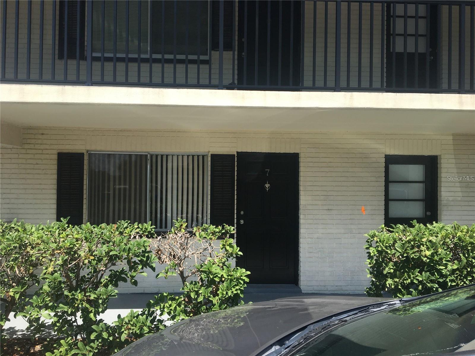 2 N Fernwood Ave #7