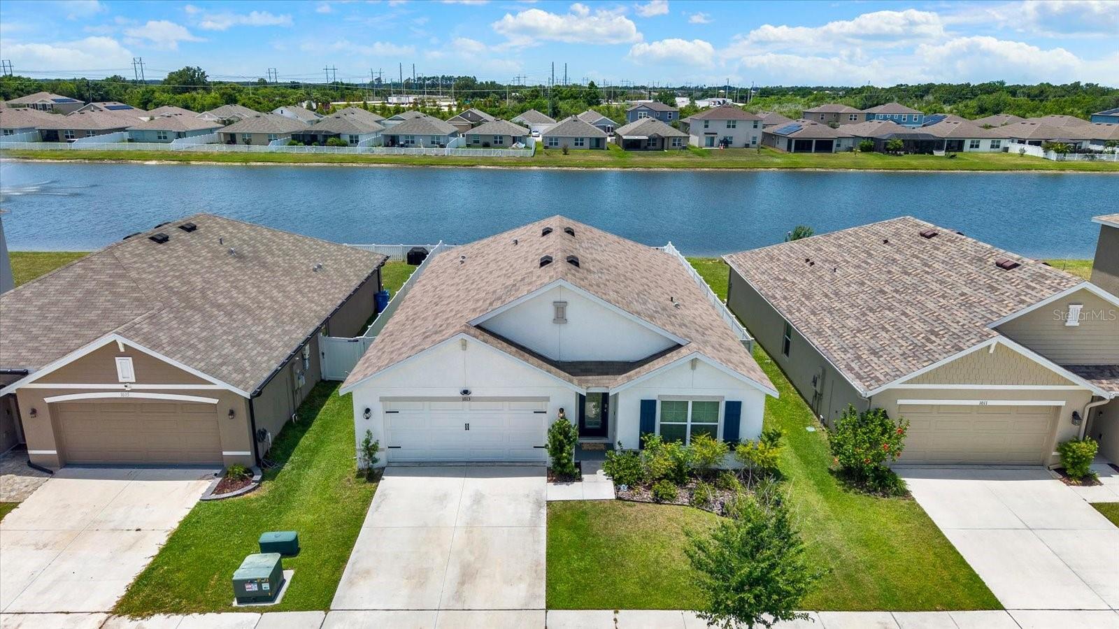 1013 Tidal Rock Ave