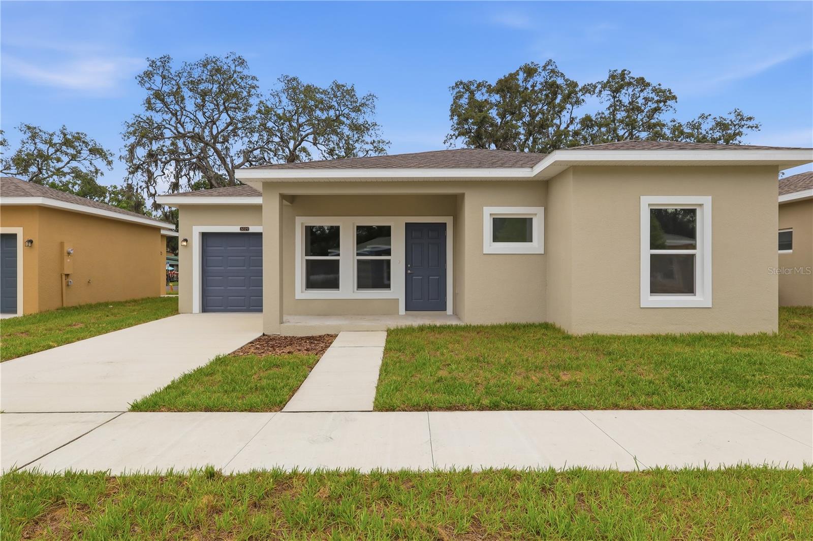 5029 Finders CT photo 1