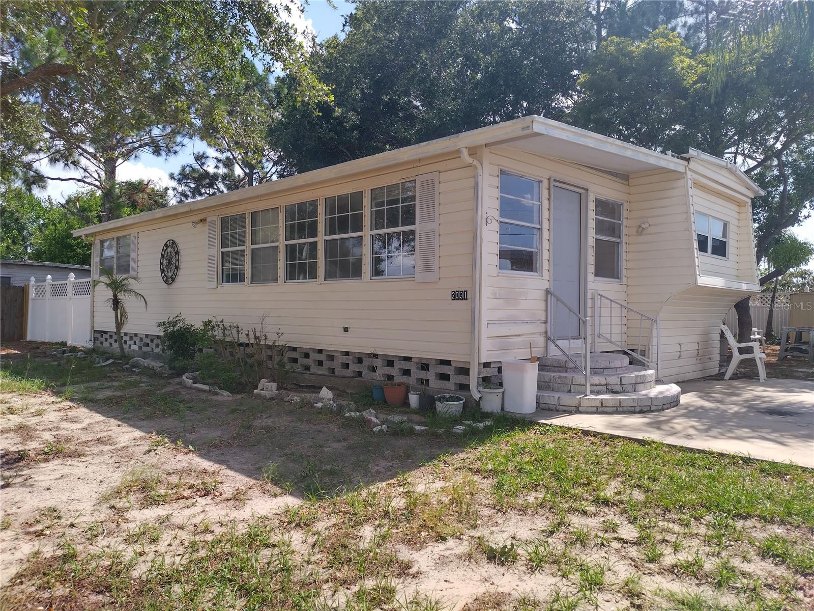 2031 Lullaby Dr photo 1