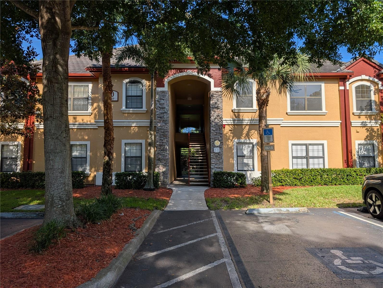 2107 Portofino Pl #30-302 photo 1