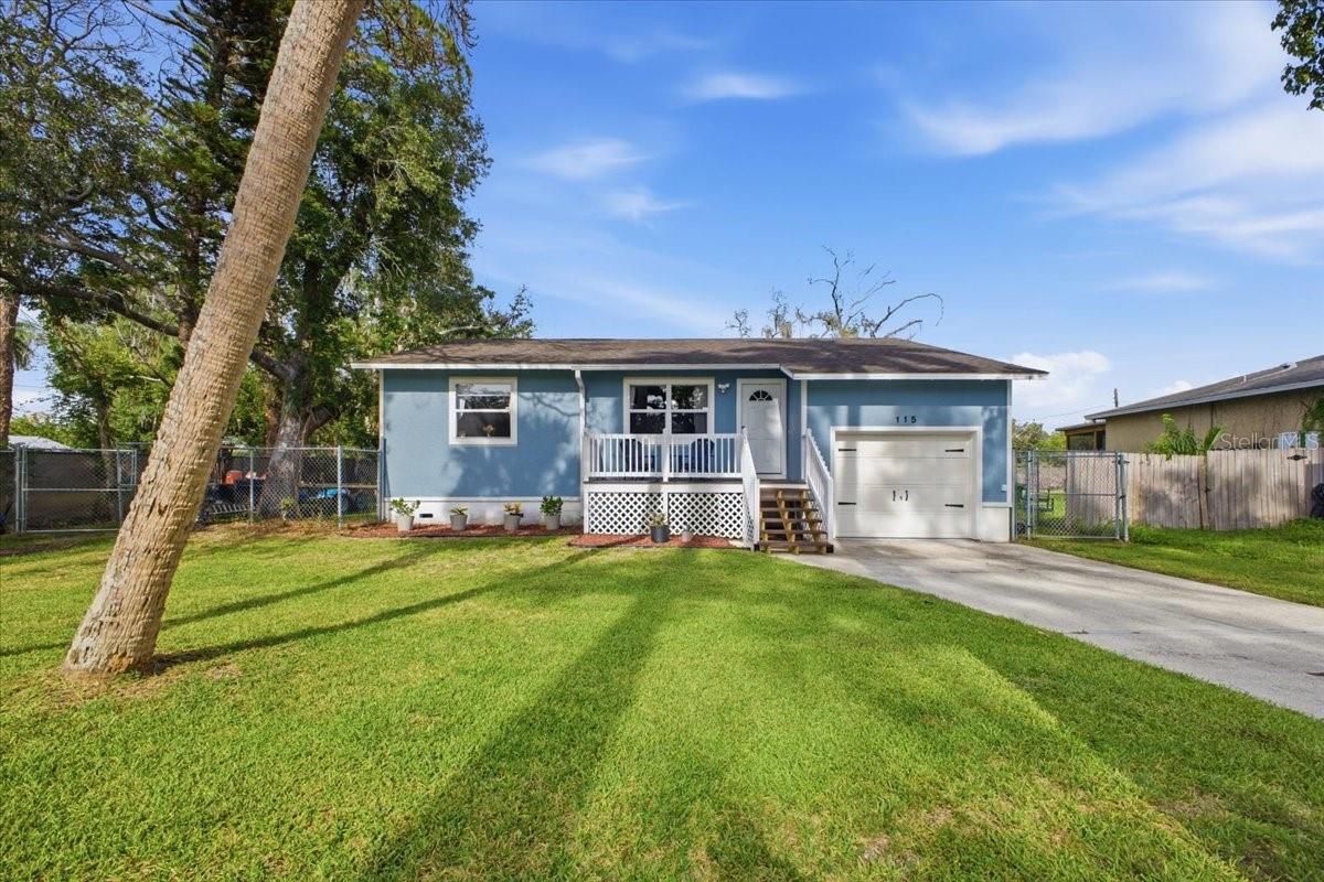 115 Brown St photo 1