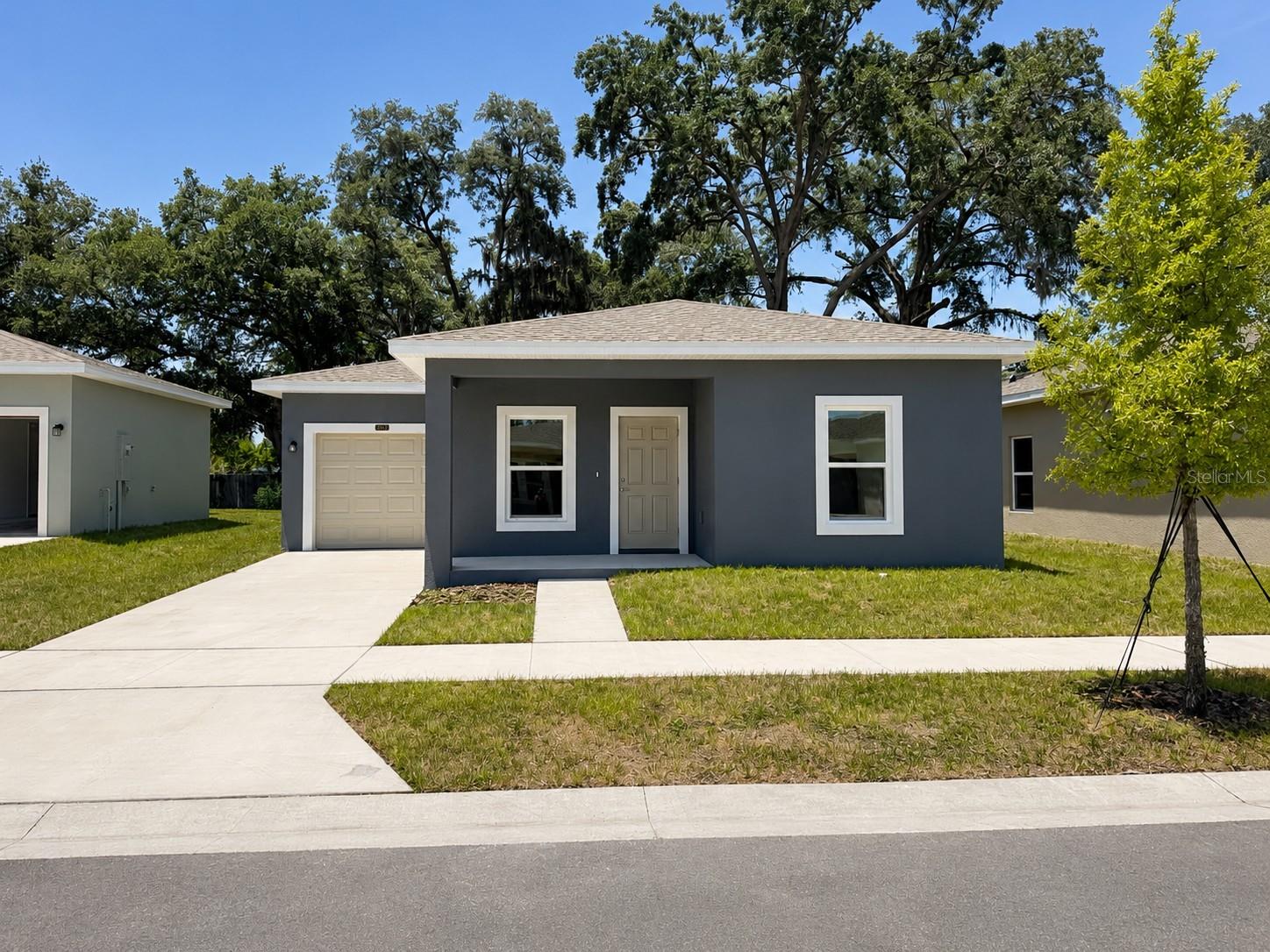 5012 Finders CT photo 1