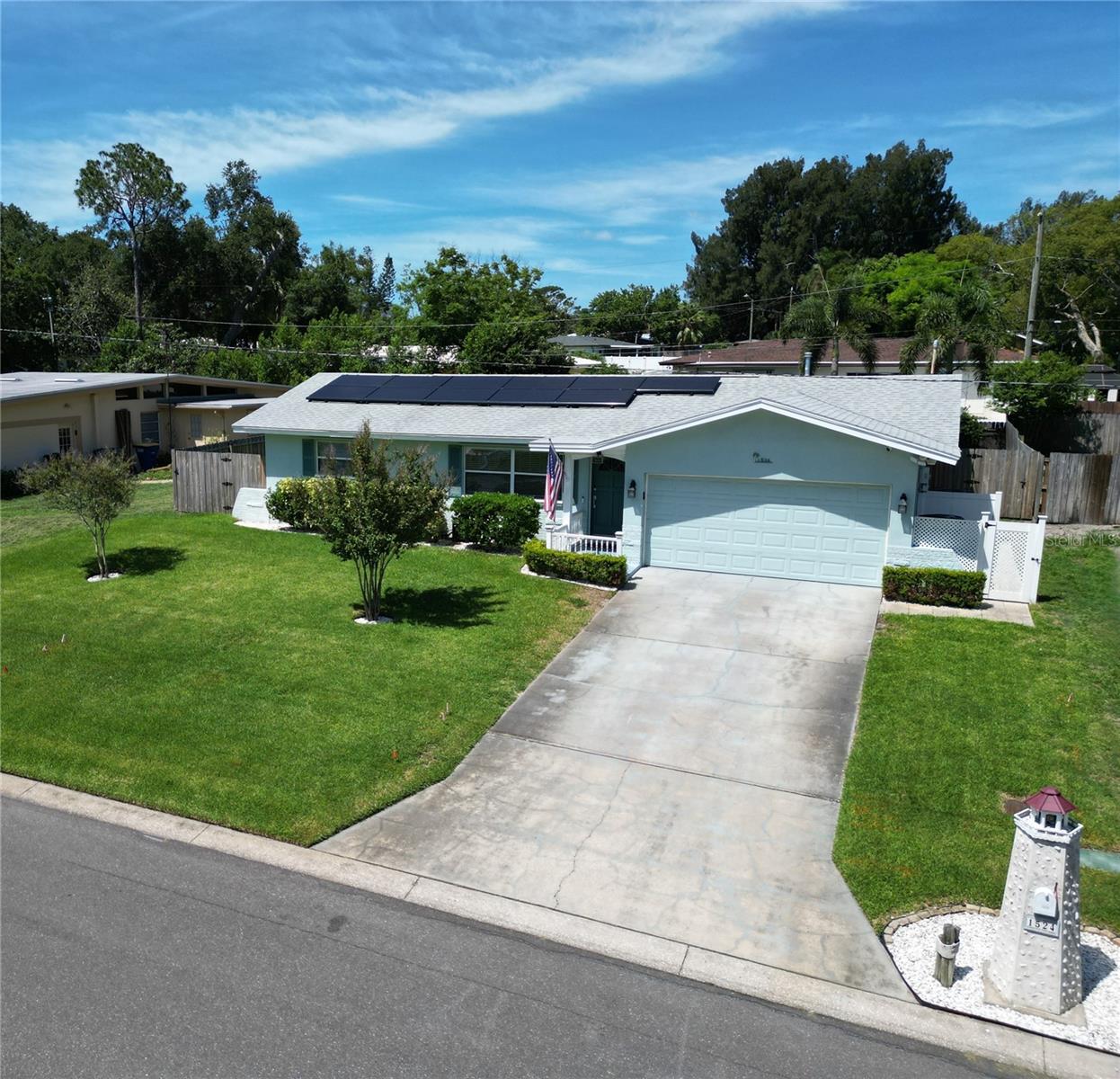 1524 S Fredrica Ave photo 1