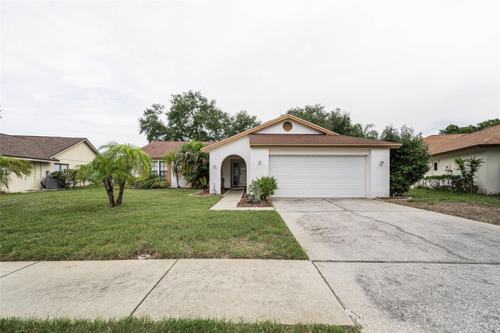 3114 Summervale Dr photo 1