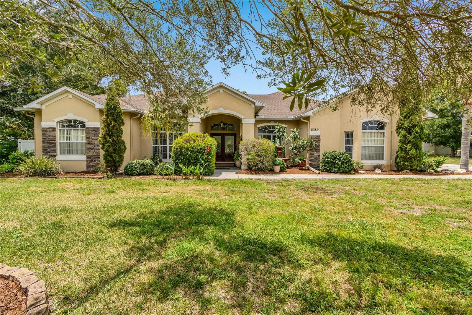 13189 Jessica Dr photo 1