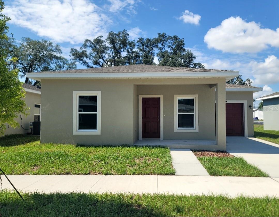 5025 Finders CT photo 1