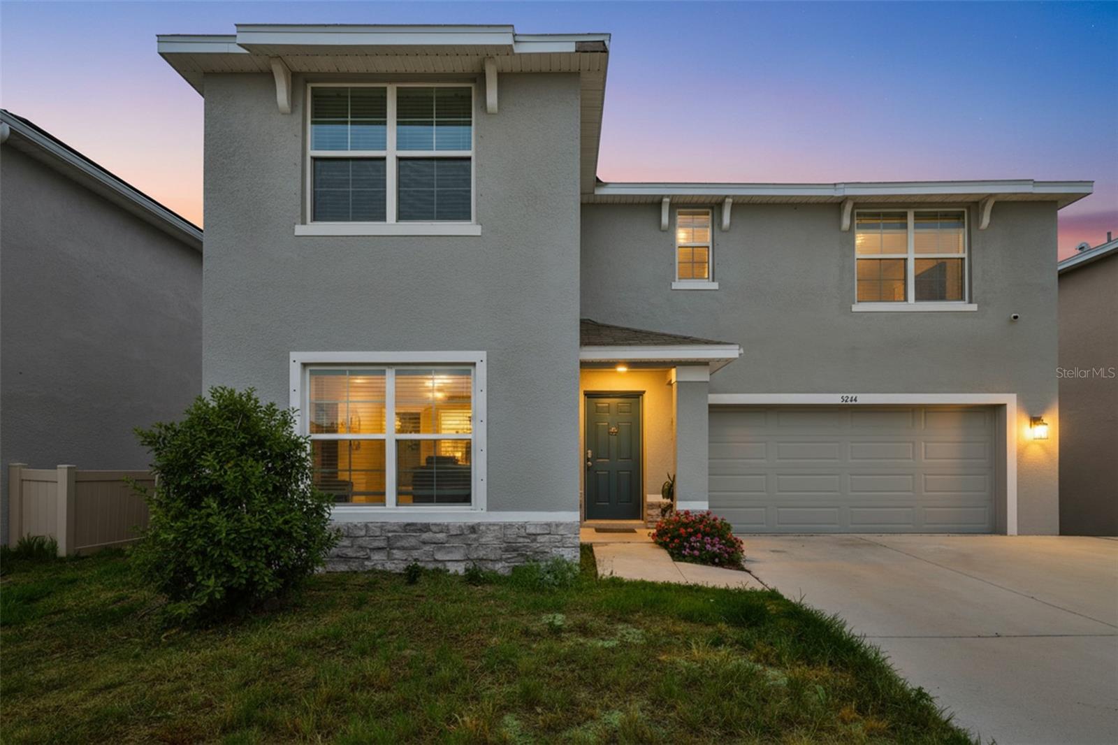 5244 Fiddle Fig Ave photo 1