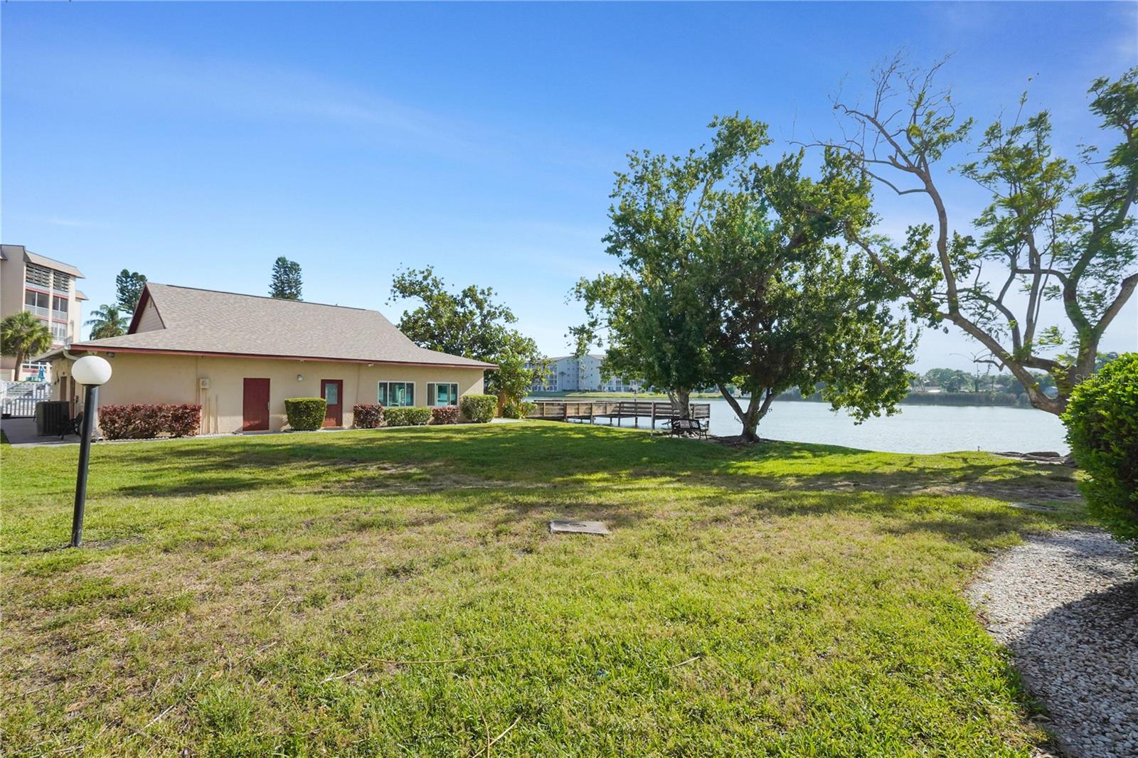 4013 Lake Bayshore Dr #107 photo 1