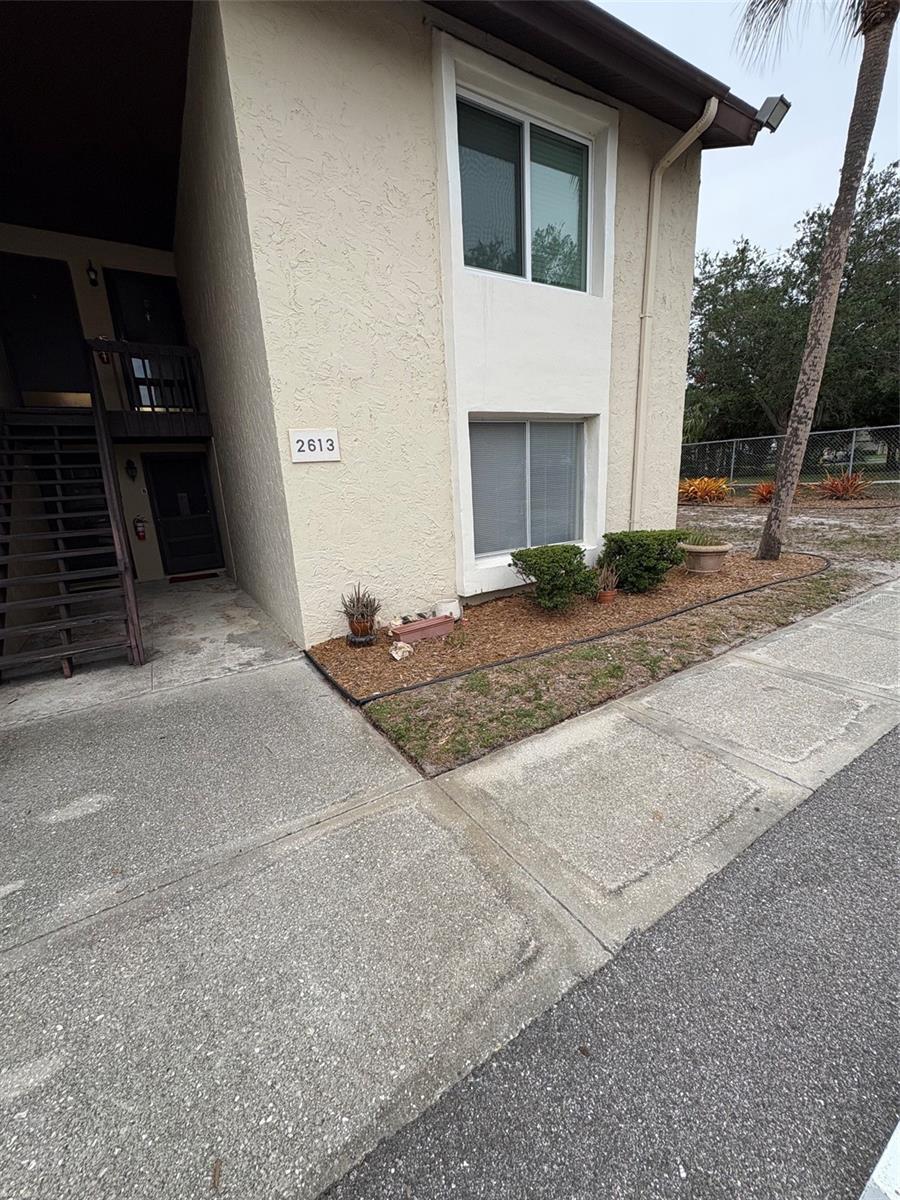 2613 Pine Lake Ter #B photo 1