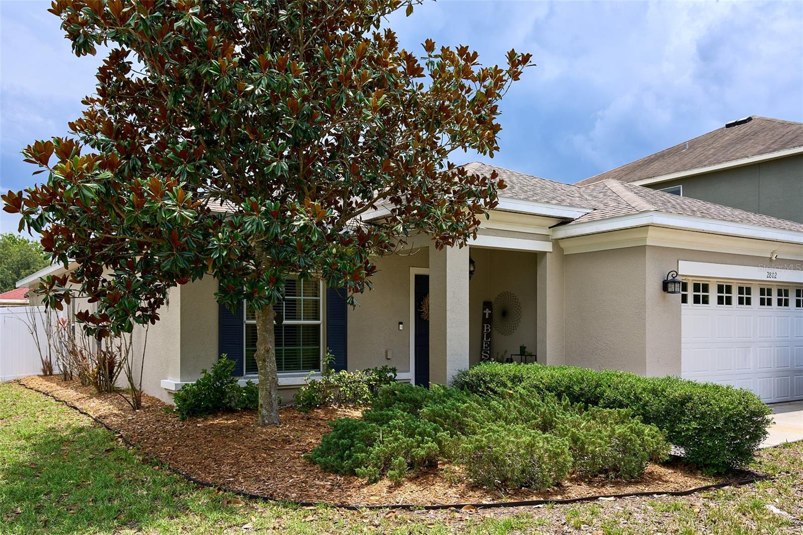 2802 Winglewood Cir photo 1