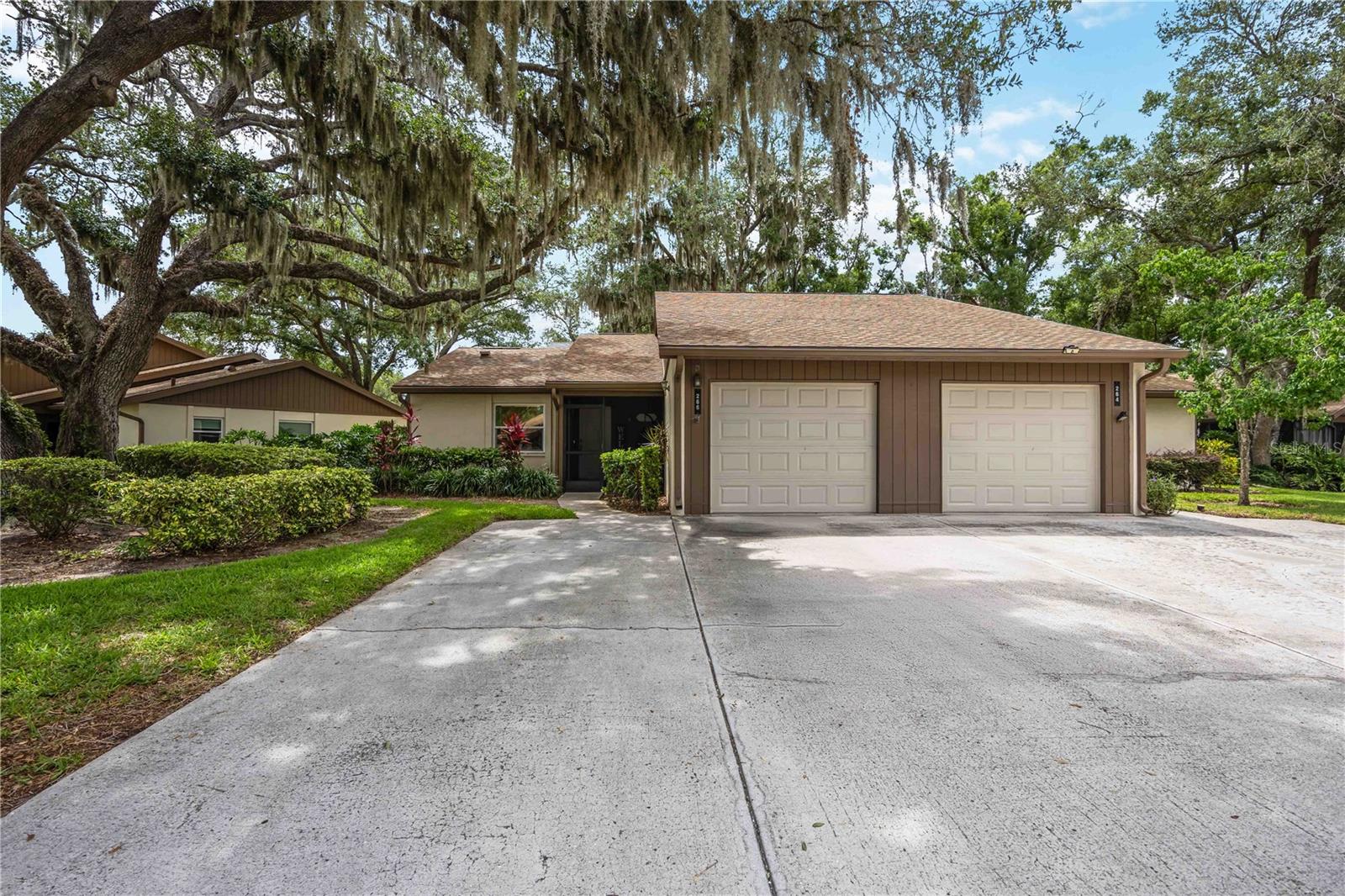266 Oak Hill Dr #34 photo 1