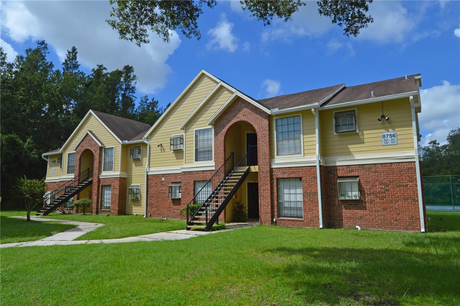 8754 Mallard Reserve Dr #202