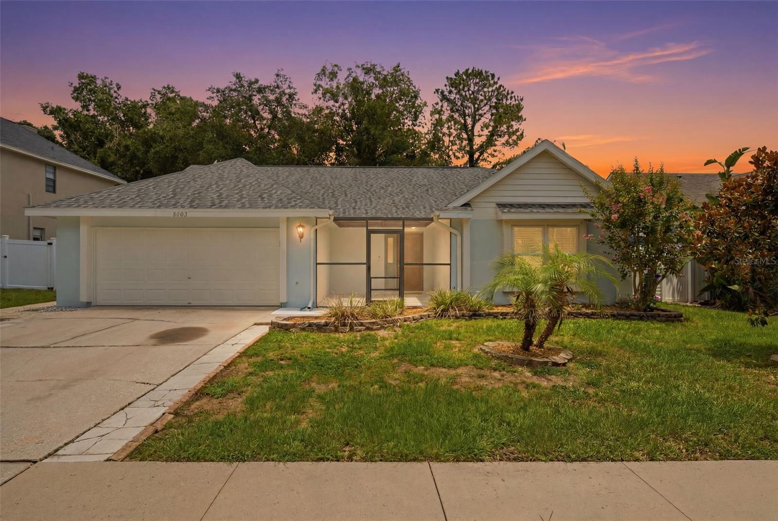 2023 Darlington Oak Dr photo 1