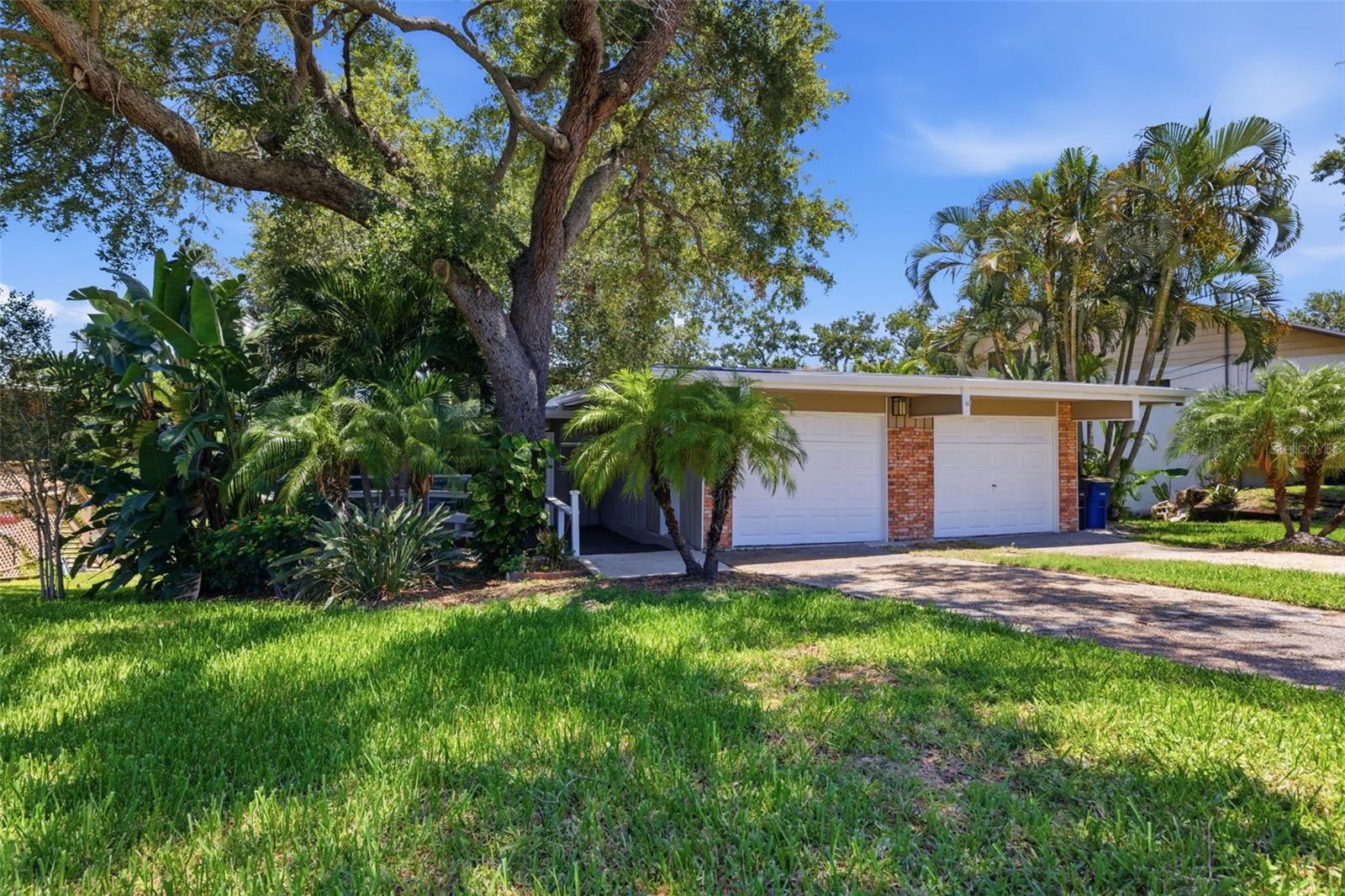1918 Byram Dr