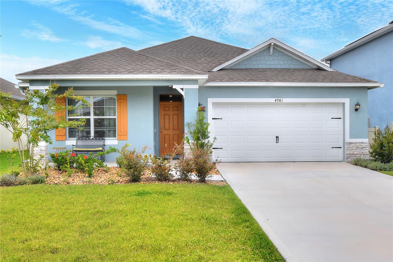 4981 Foxglove Cir photo 1