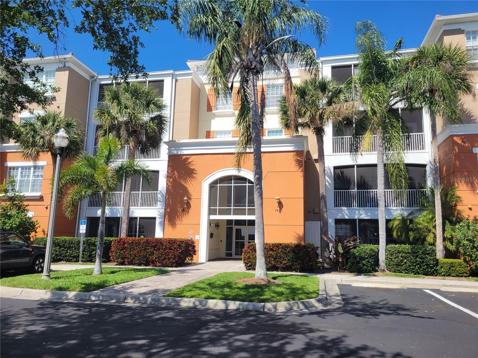 7905 N Seminole Blvd #3404 photo 1
