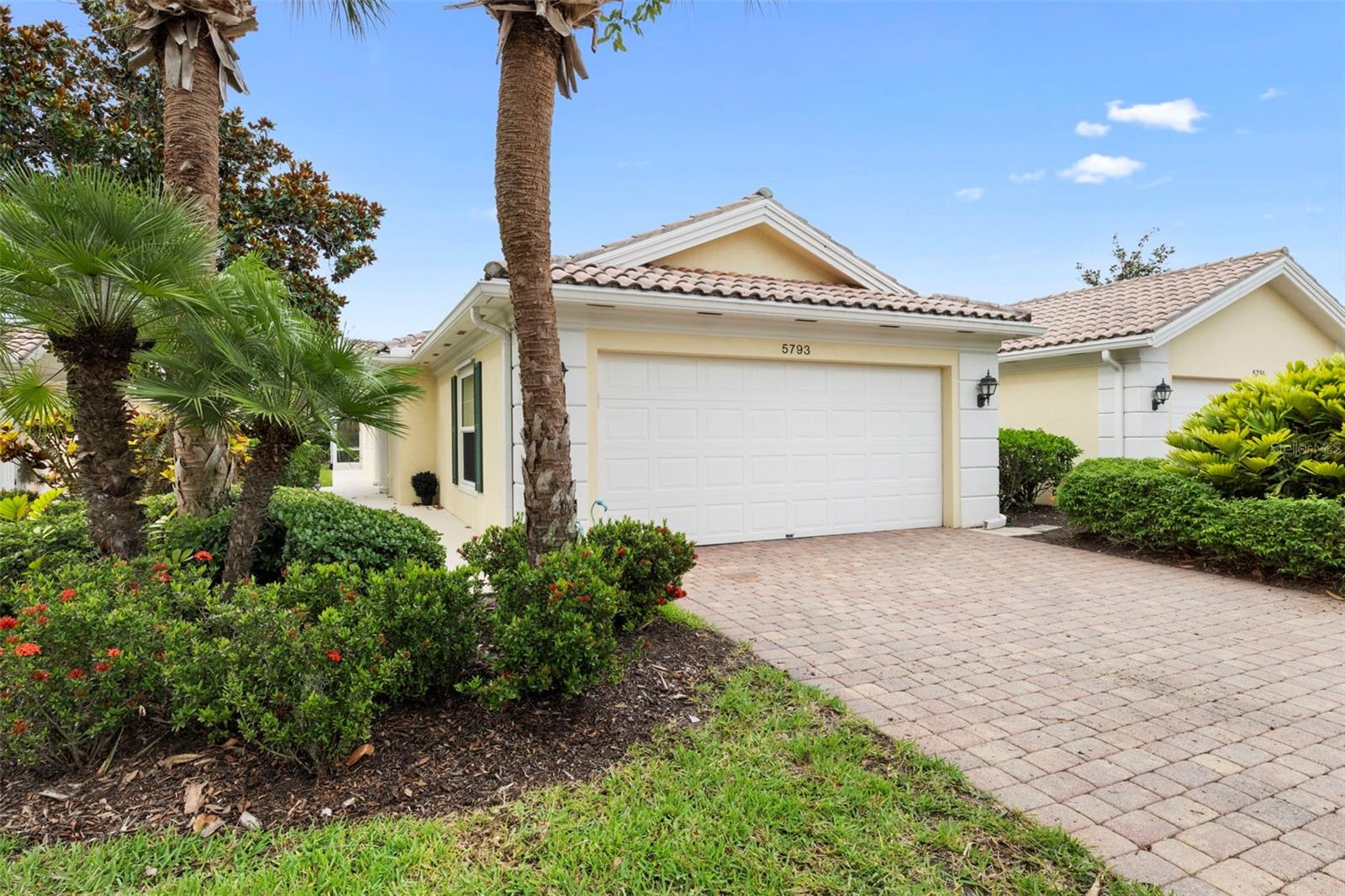5793 Ithaca Way photo 1
