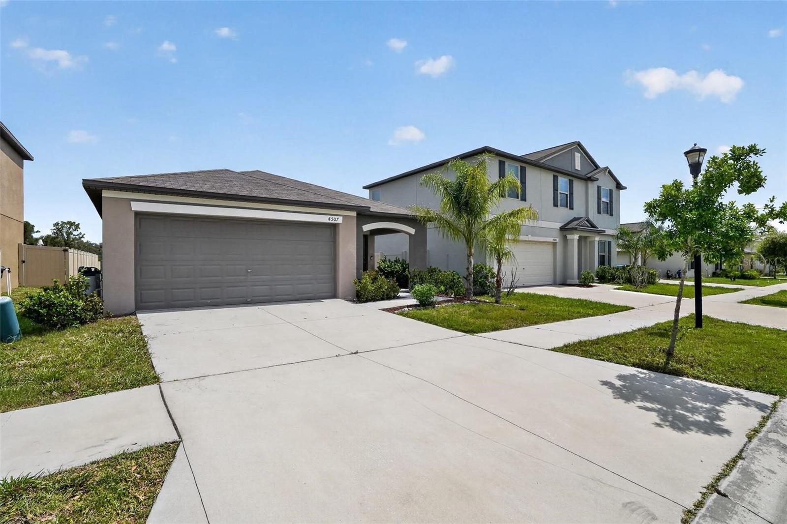 4507 Eternal Prince Dr photo 1