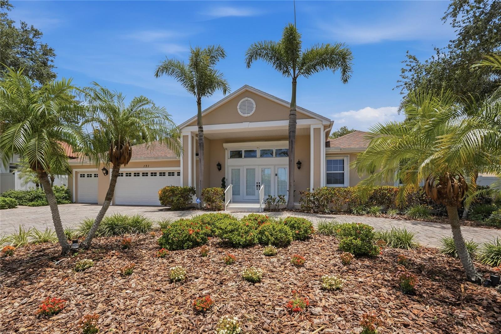 121 Harbor View Ln