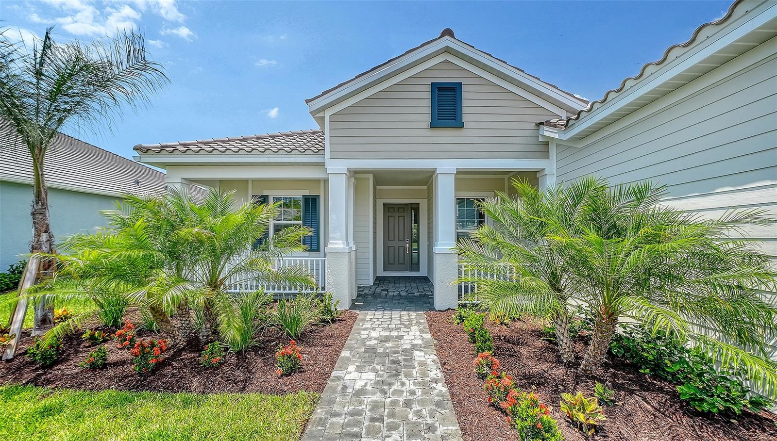 6336 Lake Woodruff CT