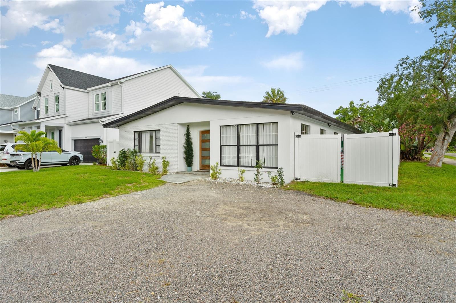 3601 W Dale Ave photo 1
