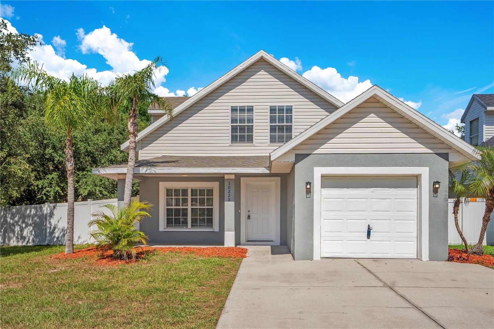 10225 Summerview Cir
