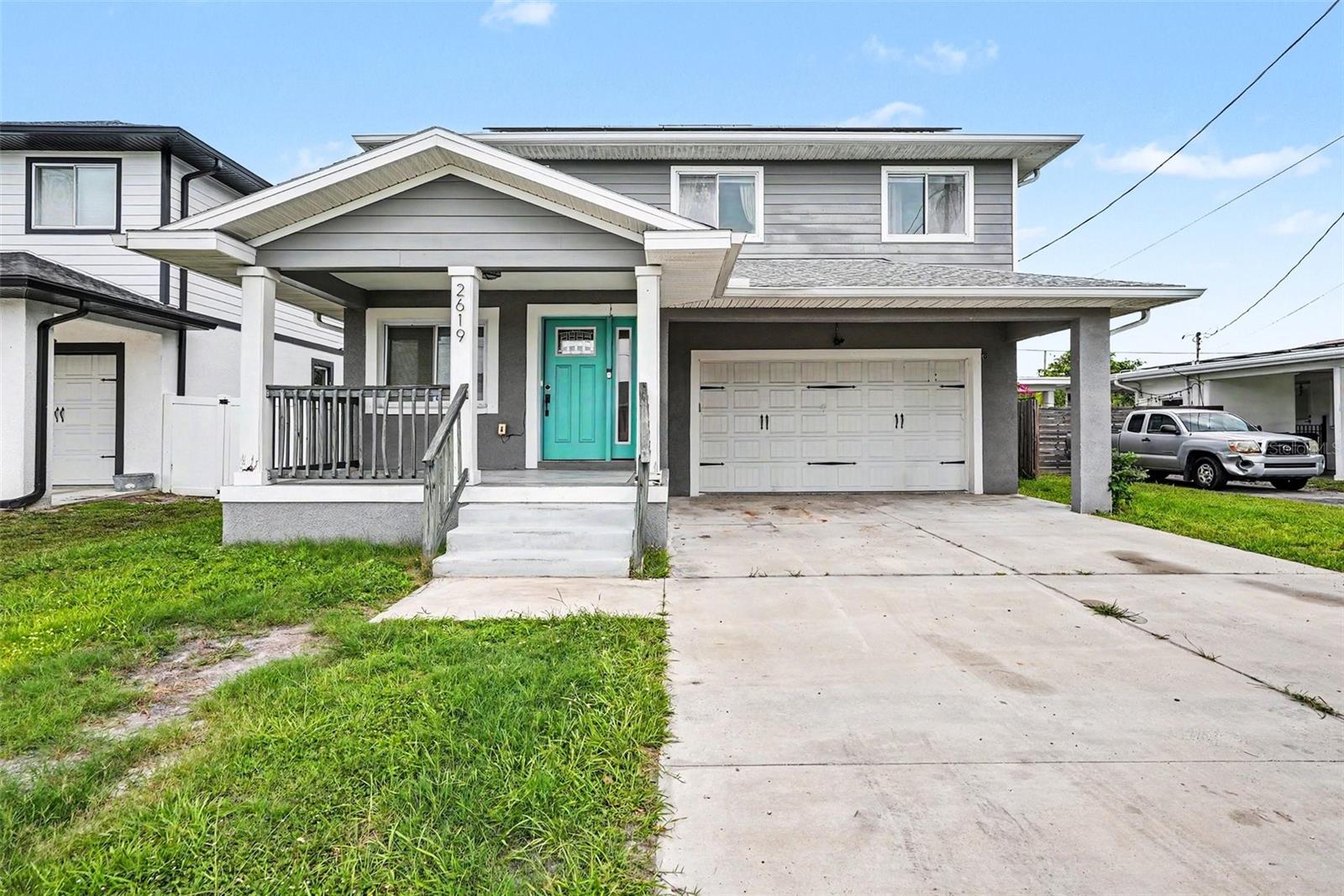 2619 W St Conrad photo 1
