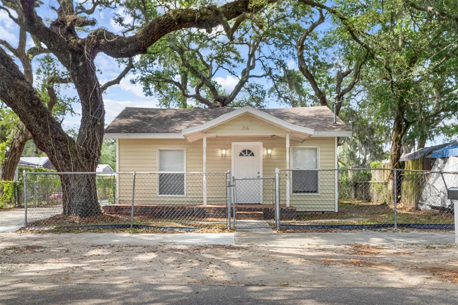 2116 E Ellicott St photo 1