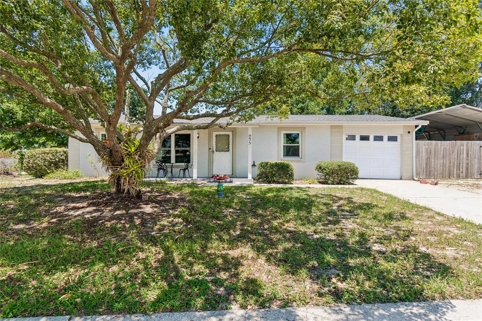 9473 Bayside CT photo 1