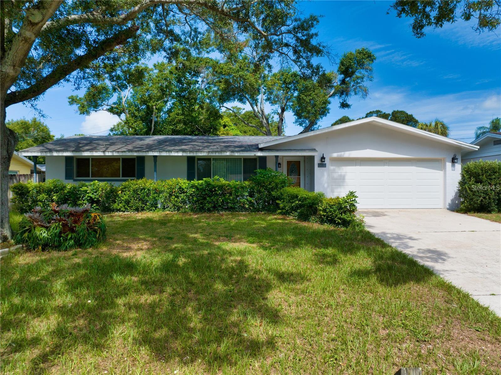 1812 Lady Mary Dr