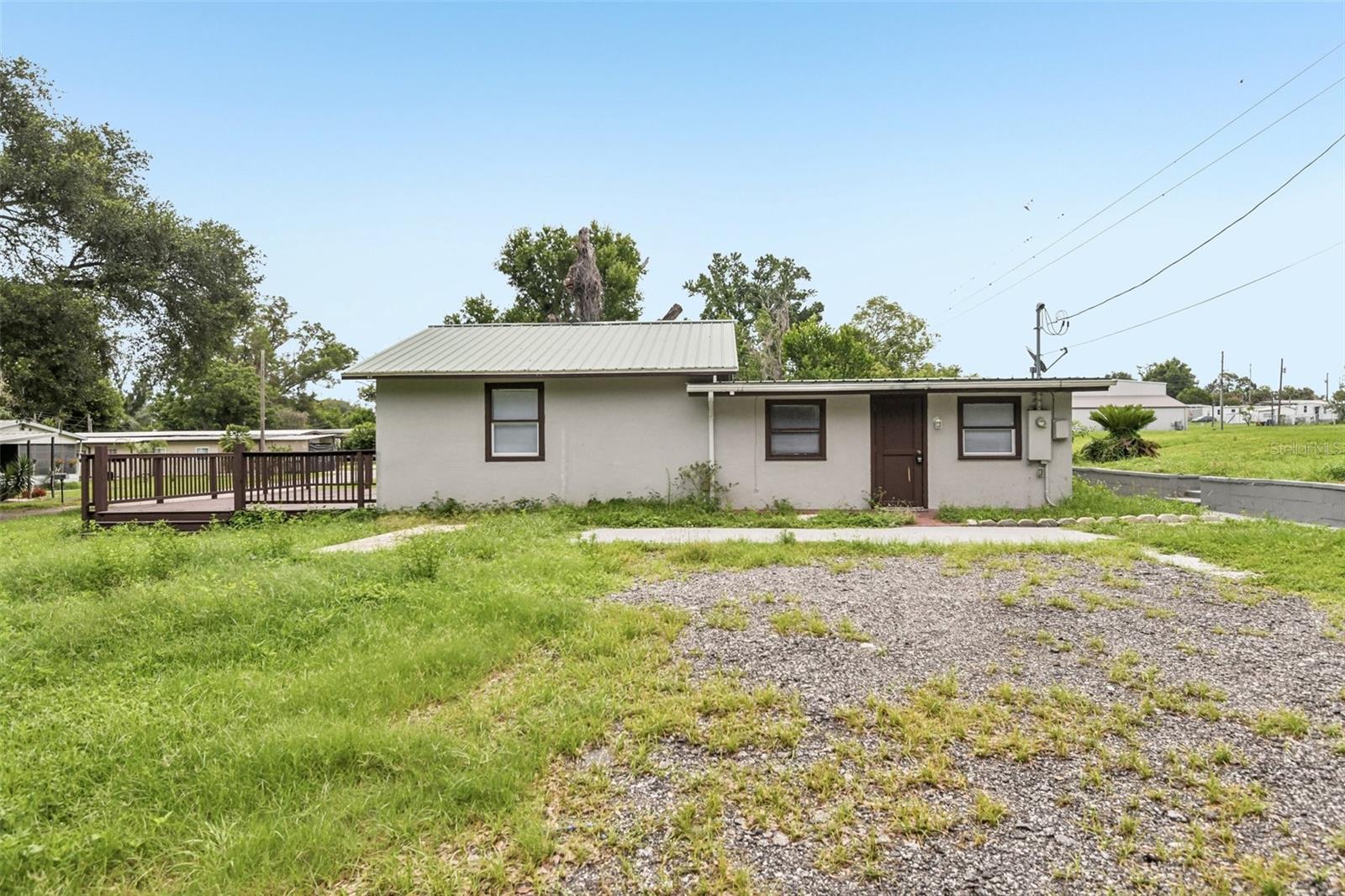 37732 Cecil Ln photo 1