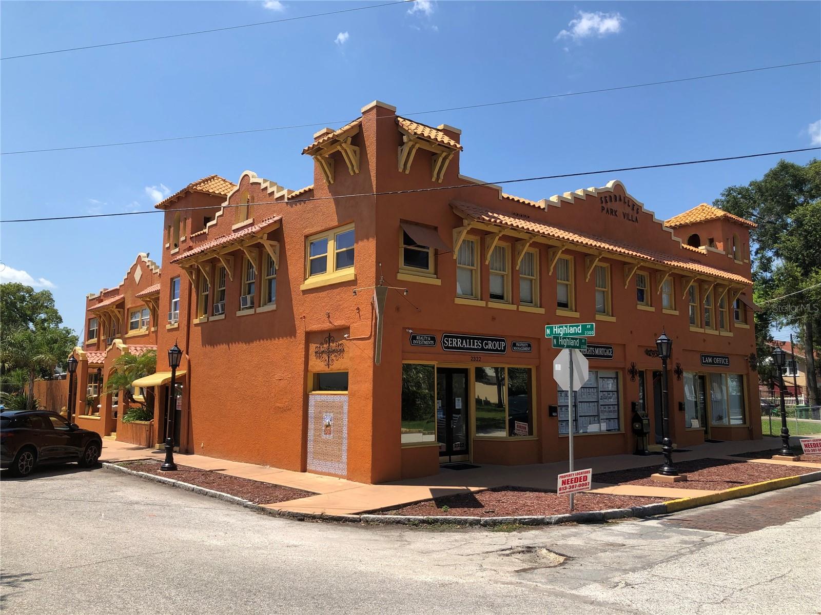 2316 N Highland Ave
