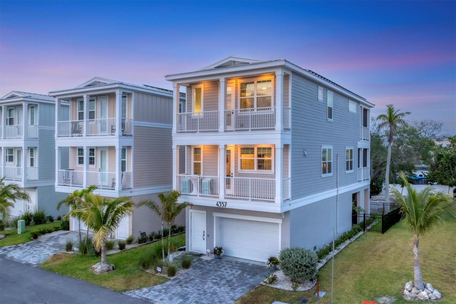 4357 Marina View Way photo 1