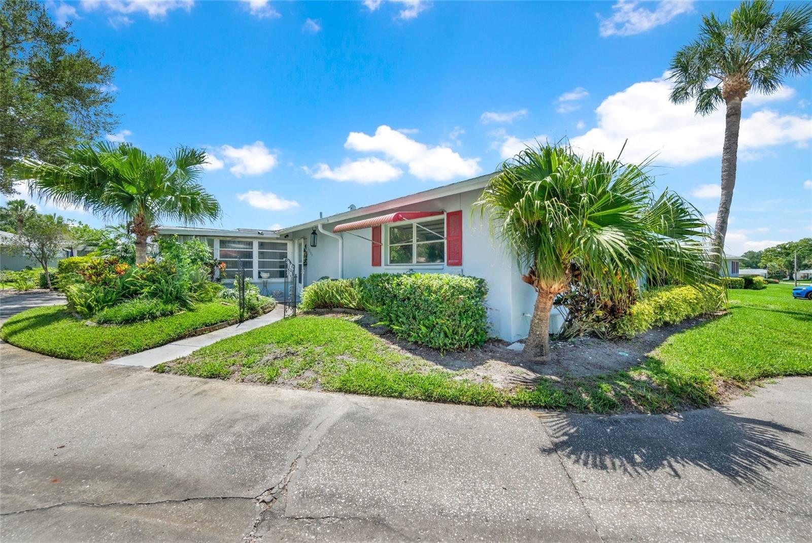 1608 Whitebridge Dr #B photo 1
