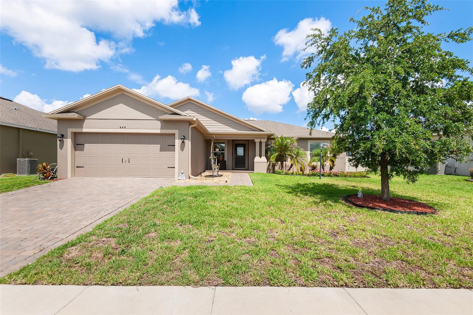 444 Lake View Way photo 1